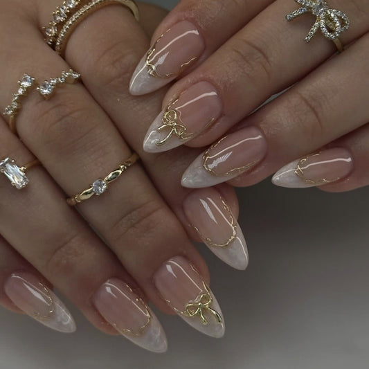 hot-selling French white smudged wearable nail short almond-shaped manicure fake nail removable wearable nail piece£ü365nails
